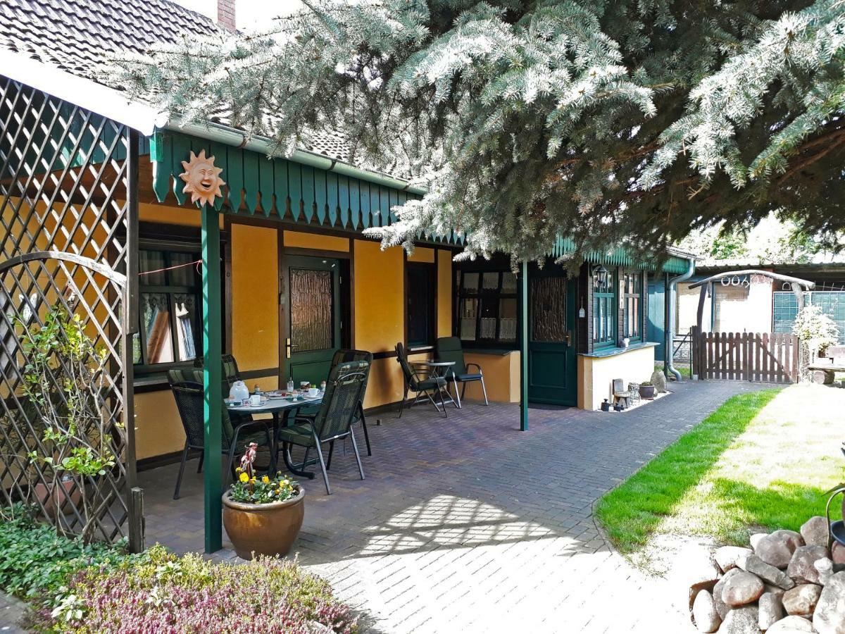 Pension Zum Weissen Hirsch Reitwein Luaran gambar
